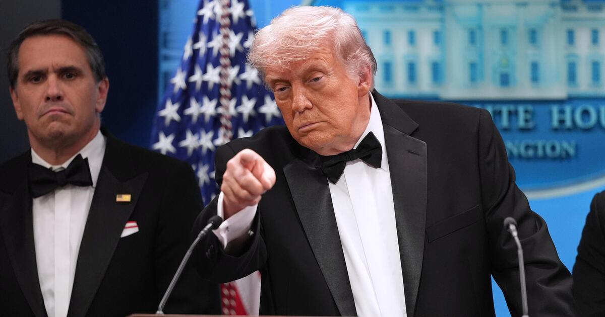 Wie konnte der bewaffnete Schütze so nah an Trump herankommen?