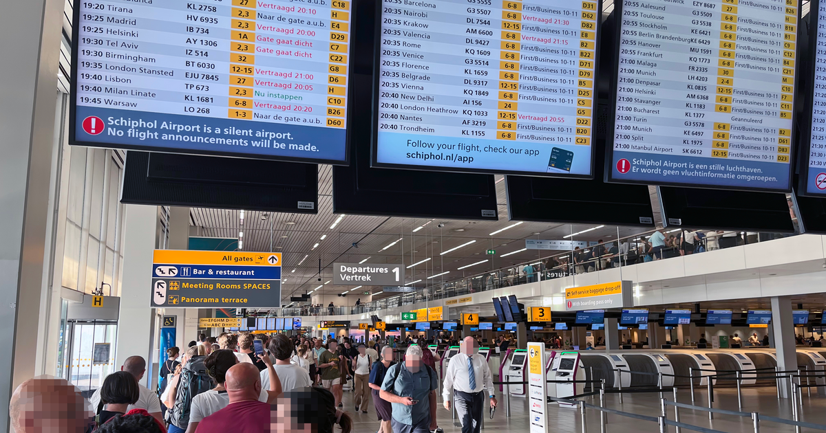 Flughafen Amsterdam Schiphol: Decke stürzt ein - erneut Chaos am KLM-Drehkreuz
