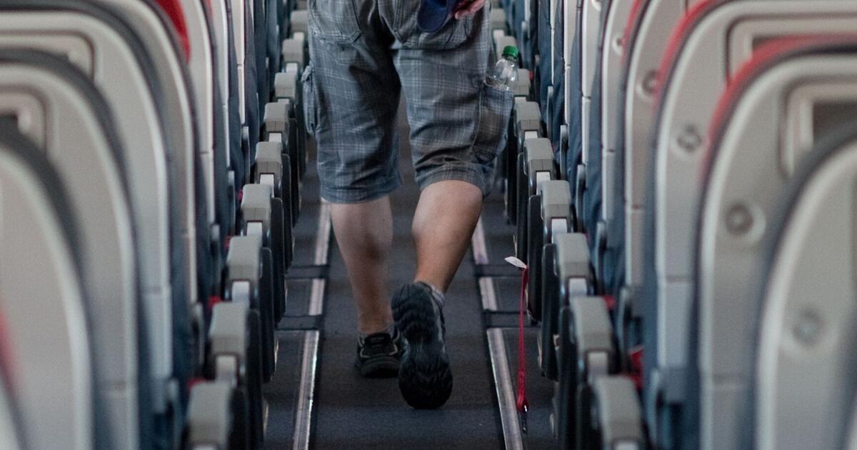 Auf langen Reisen: Bewegung schützt vor Thrombosen